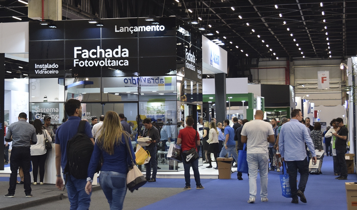 Capa: Glass South America movimenta negócios no mercado vidreiro